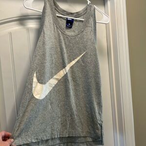Nike gym top